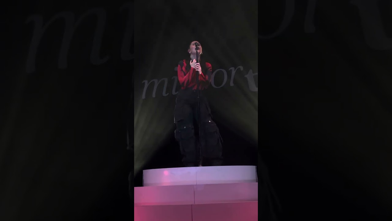 Lauren Spencer Smith - Bigger Person Live