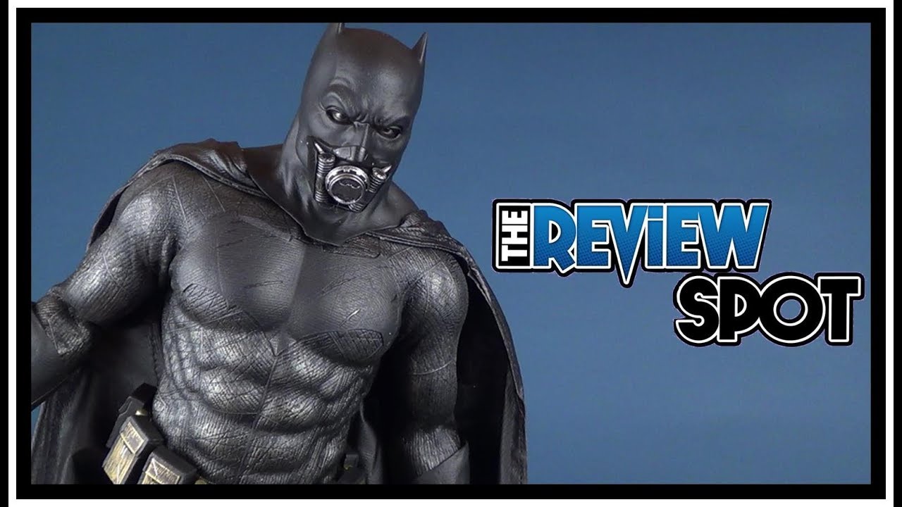 UNBOXING | Hot Toys Suicide Squad Batman Sixth Scale Figure FIRST THOUGHTS