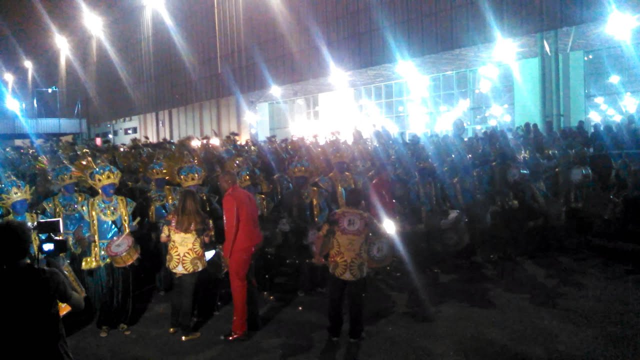 Bateria Mocidade Alegre 2014
