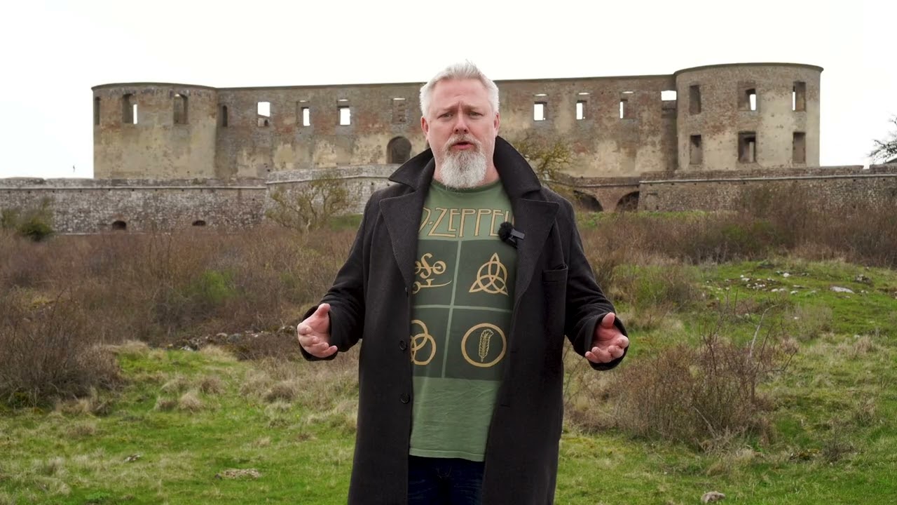 Borgholms slottsruin - ett brandskadat barockpalats