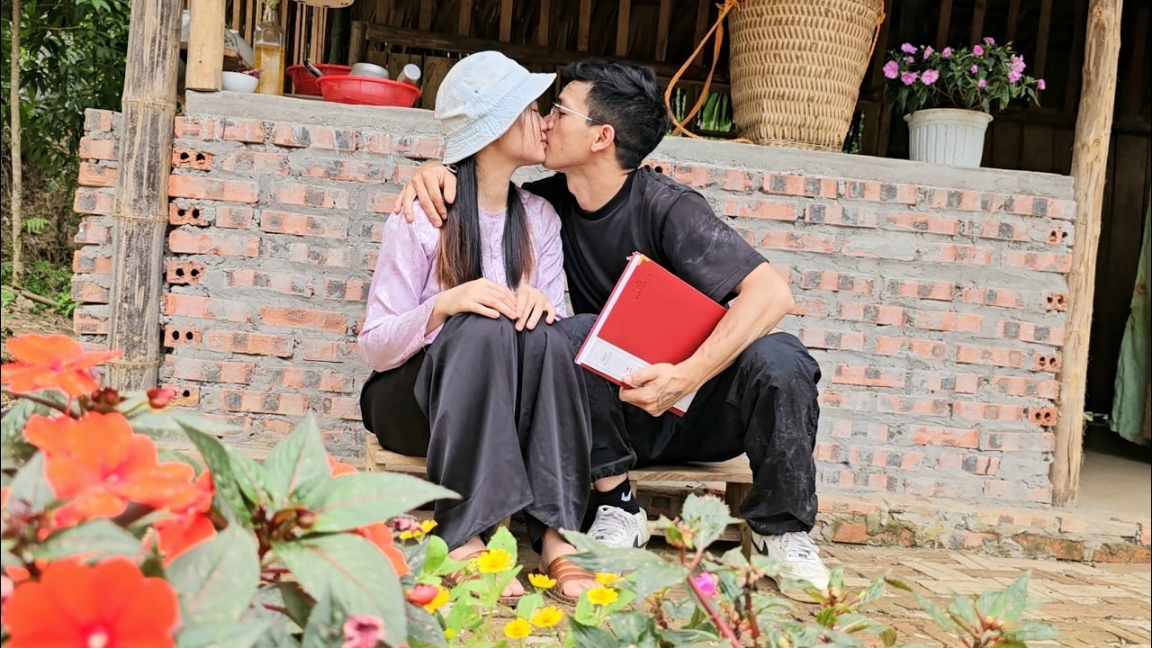 Поцелуй и трогательный подарок, который Чао преподнес Куангу перед отъездом.