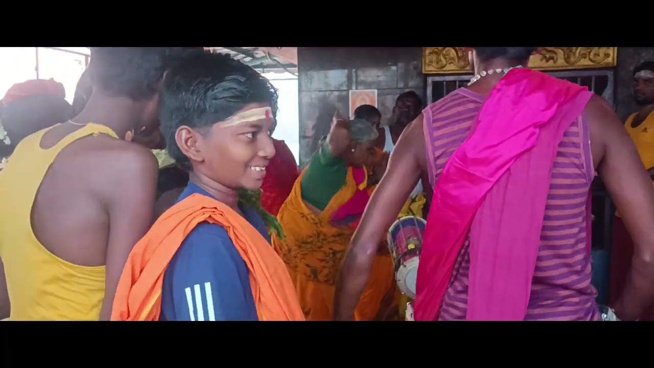 காளியம்மன் சதாவர பூஜை தீர்த்தம் எடுத்து வரும் வீடியோஸ் மக்கள் கவியரசன்❤️❤️🥰🥷