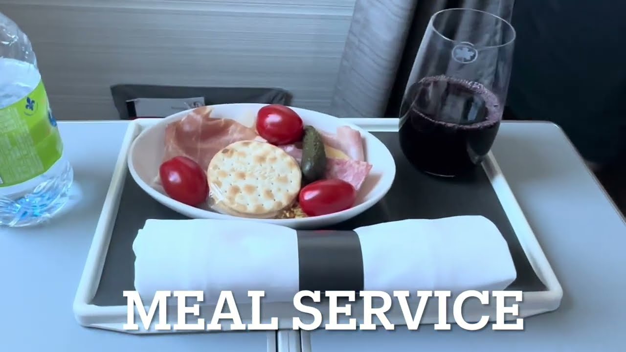 Business Class- Air Canada CRJ 900 Edmonton (YEG) to Vancouver (YVR)