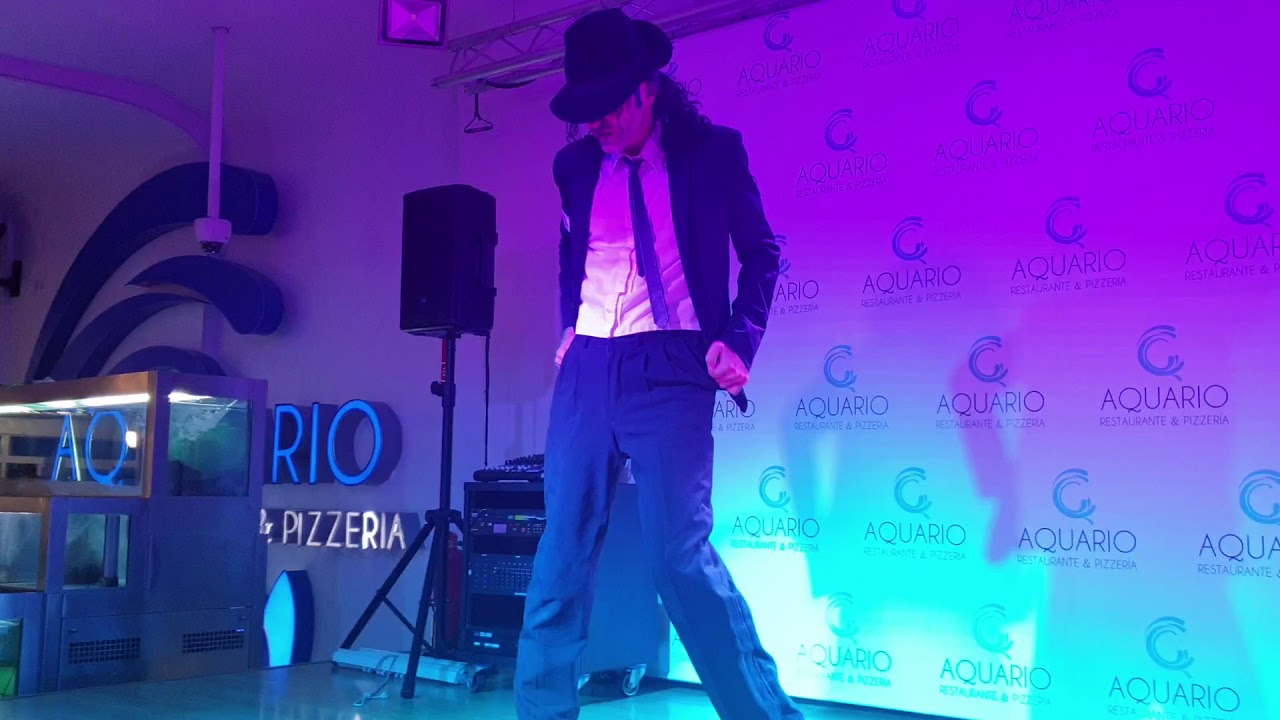 Gus Jackson ( Dangerous de Michael Jackson  )