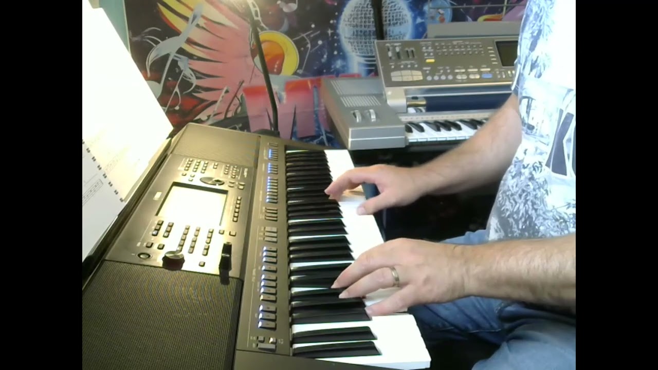 Ganz in weiss live gespielt am Yamaha psr sx700