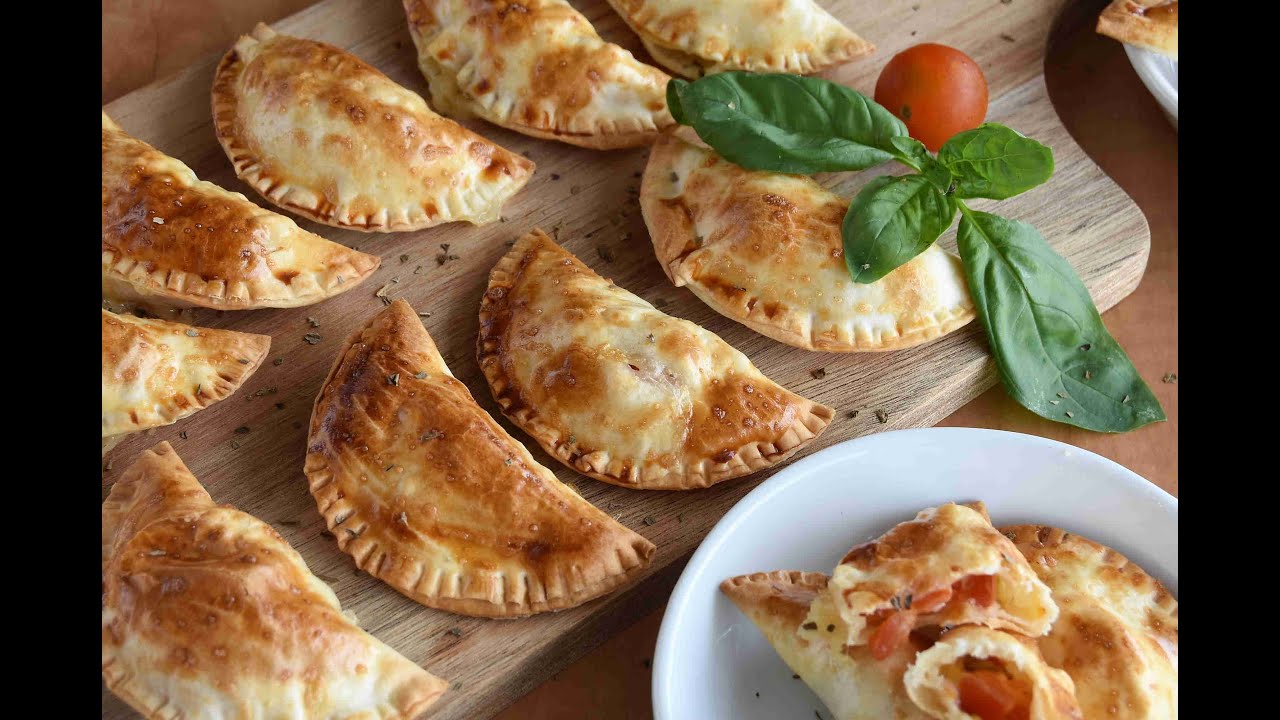 Empanadillas de tomate y mozzarella MUY FÁCILES