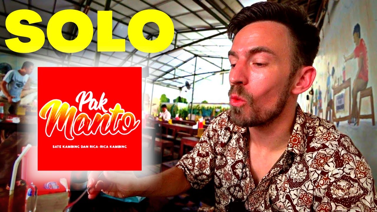 Is This Solo's BEST Warung? PAK MANTO Review 🇮🇩