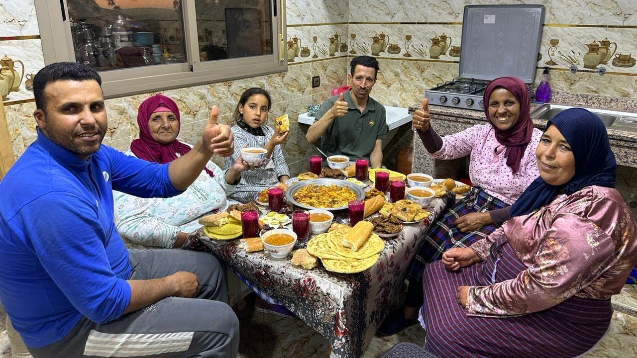 نهار زين ماعندي مانݣول🤗 فطور وشمن فطور شكون لي غادي يفطر معانا اليوم 🤔