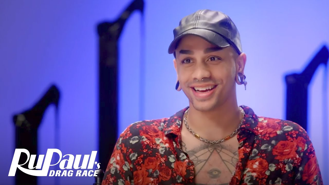 Whatcha Packin’: Dahlia Sin | S12 E3 | RuPaul’s Drag Race