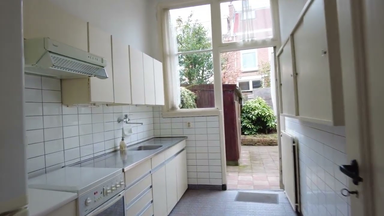 Kanaalweg 32 te Den Haag