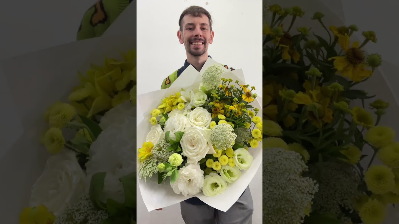 White and yellow bouquet | Melbourne florist