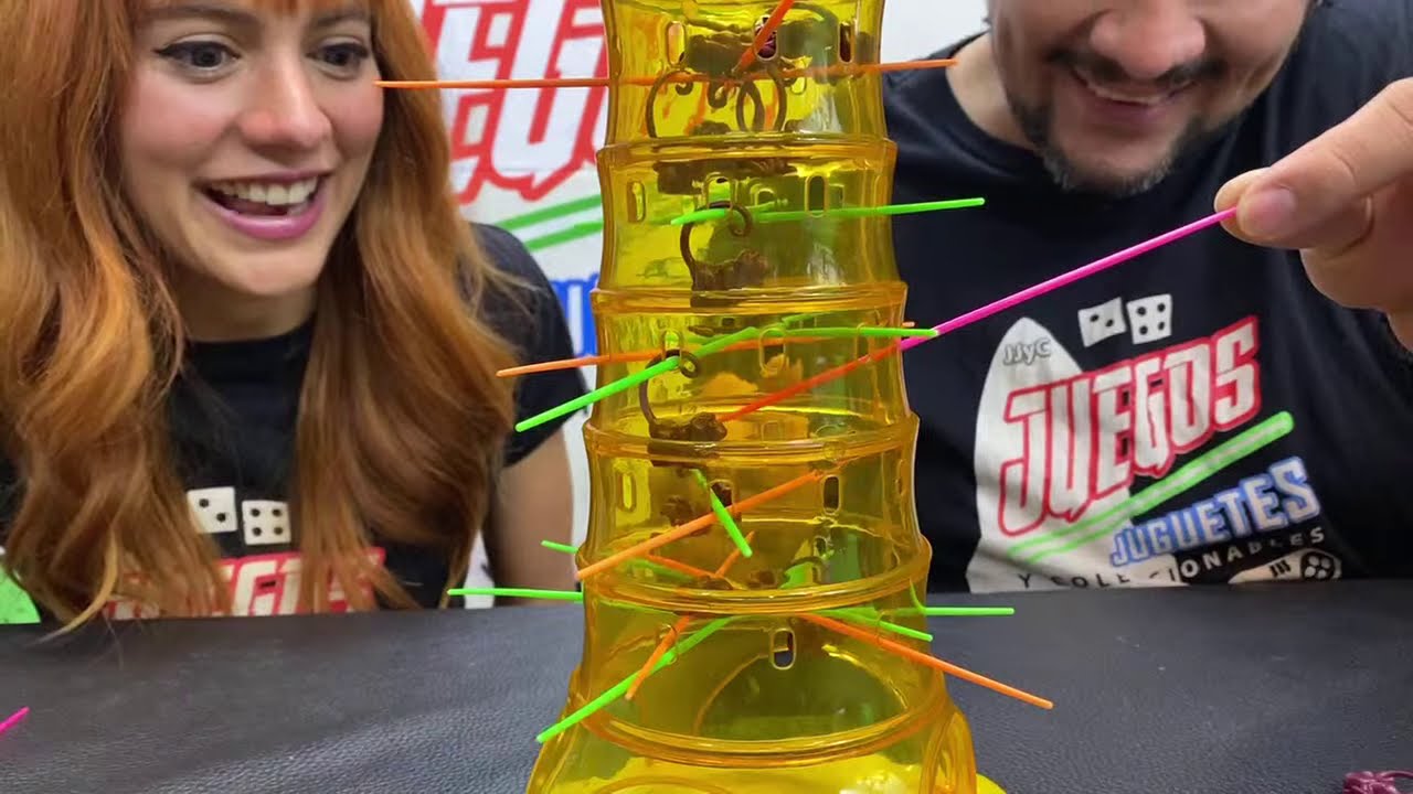 Jugando Monos Locos de mattel games