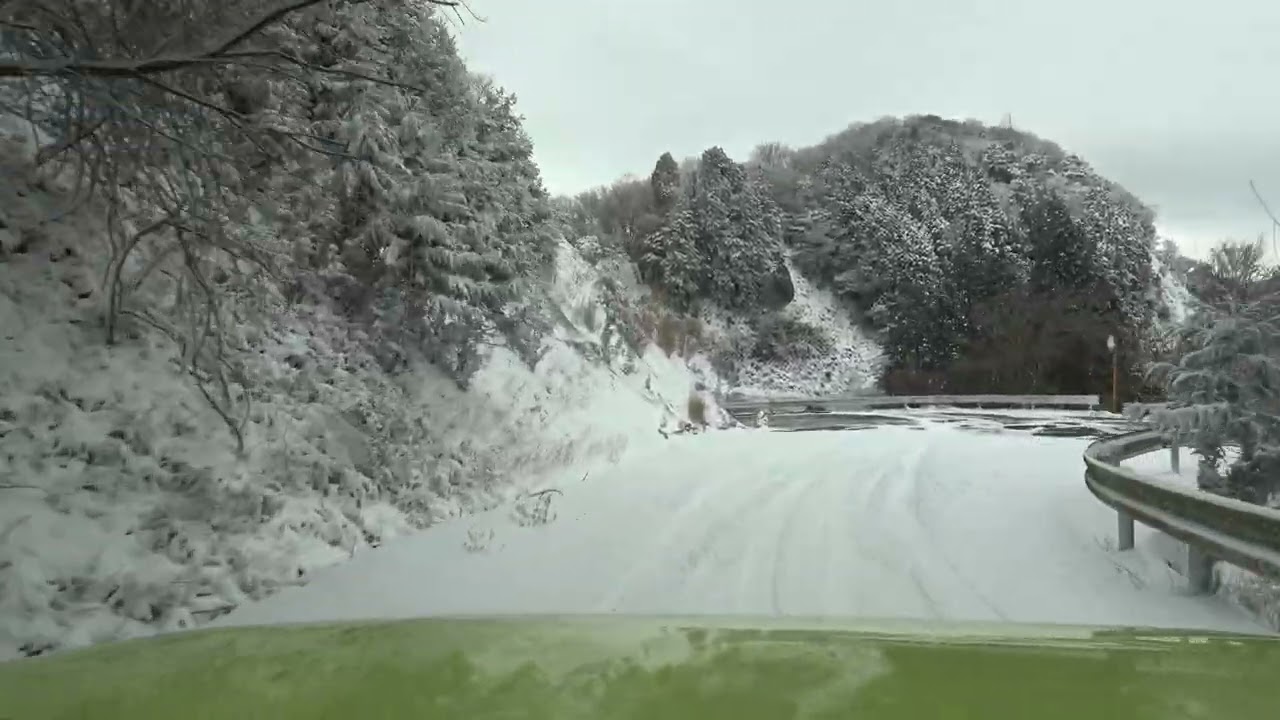 高良城林道（下り）シエラ雪道ドライブ