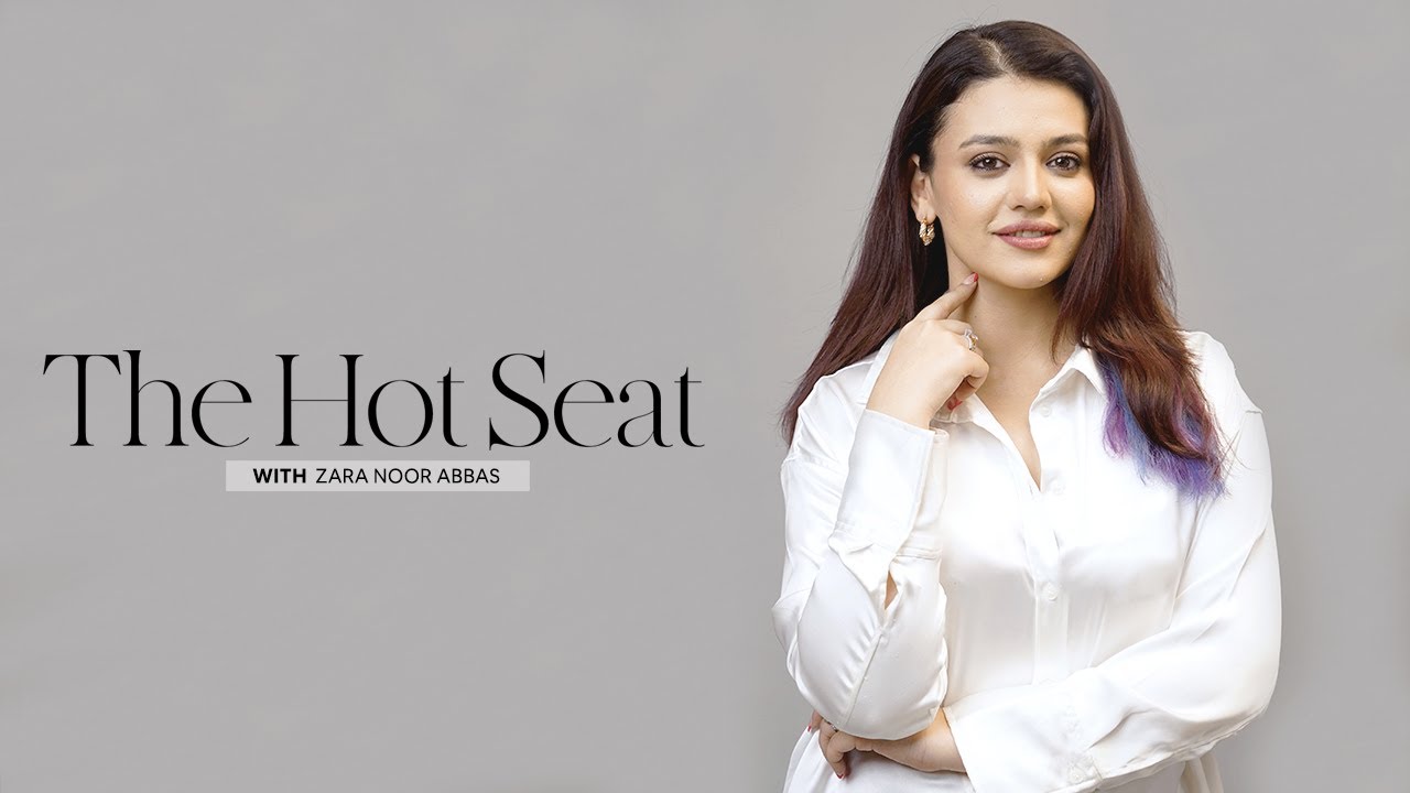 Zara Noor Abbas Talks About Jhoom & Her Celebrity Crush | Interview | Hot Seat | Mashion