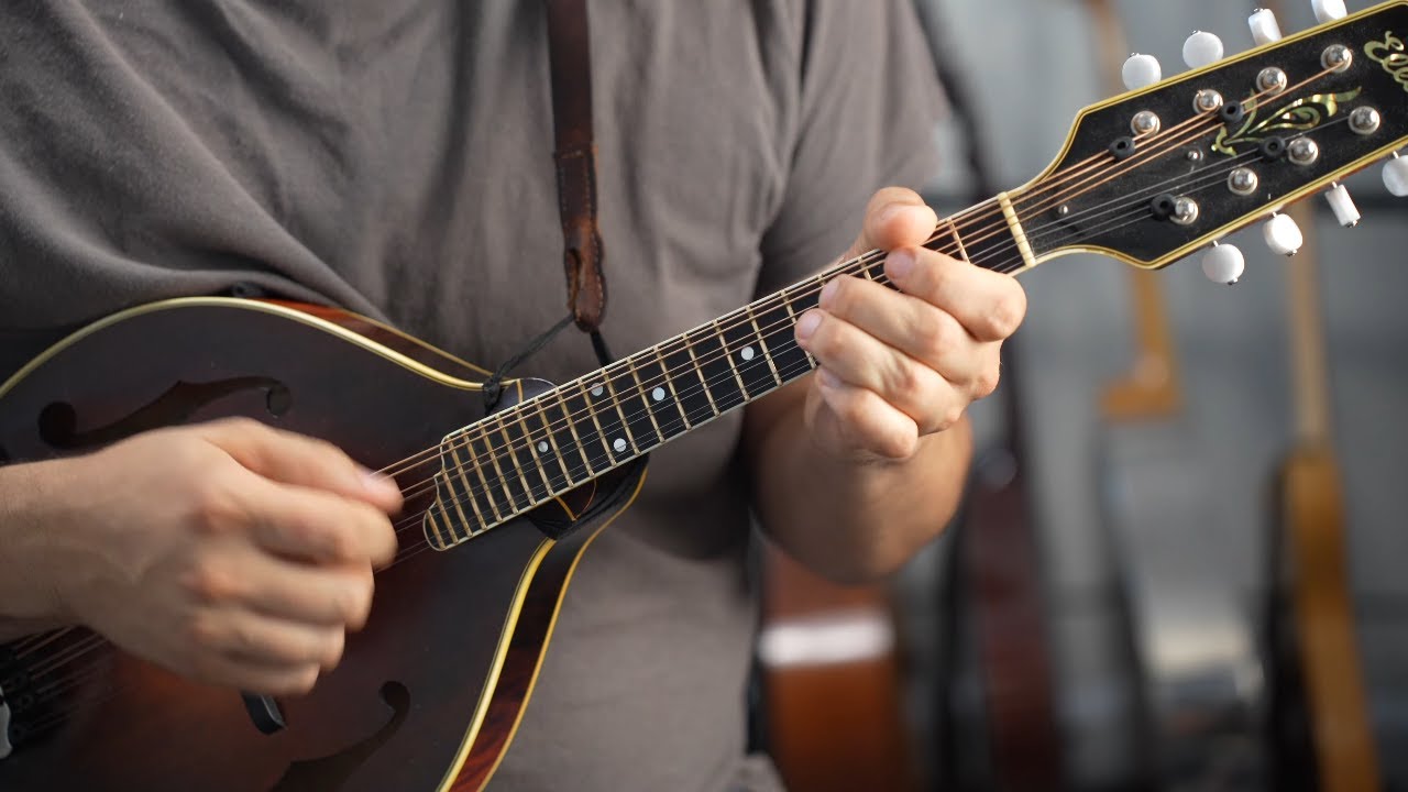 Моё любимое упражнение на выбор направления — урок игры на мандолине