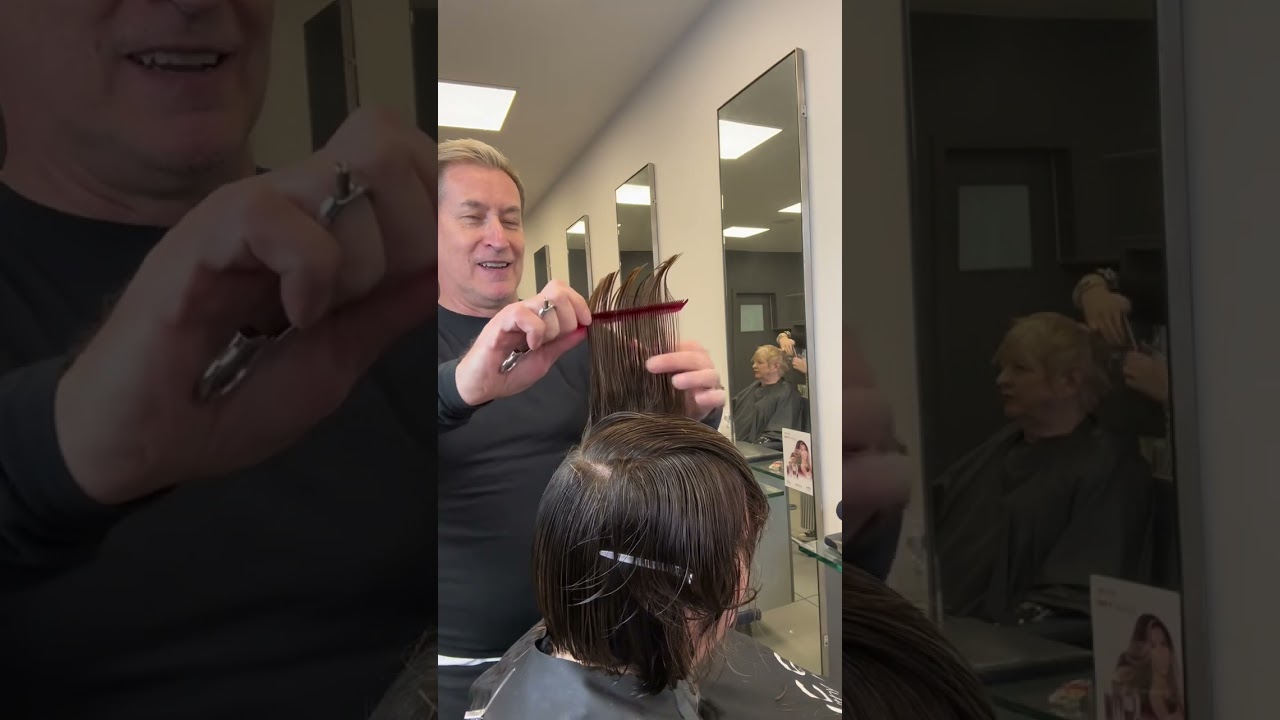 How to cut a Bob with graduation and layers #haircuttutorial