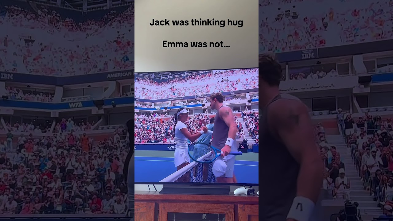 Jack wanted a hug&hellip;#usopentennis #raducanu #alcaraz