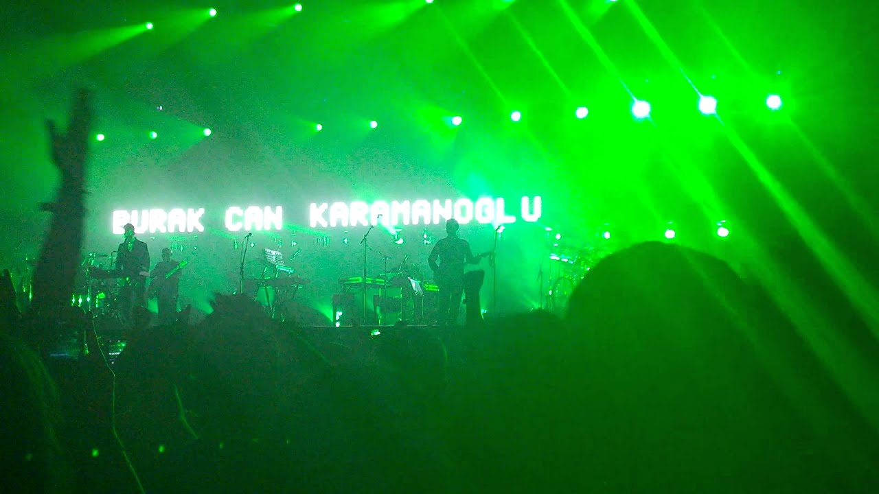Massive Attack Gezi ve Soma'yi Unutmadi