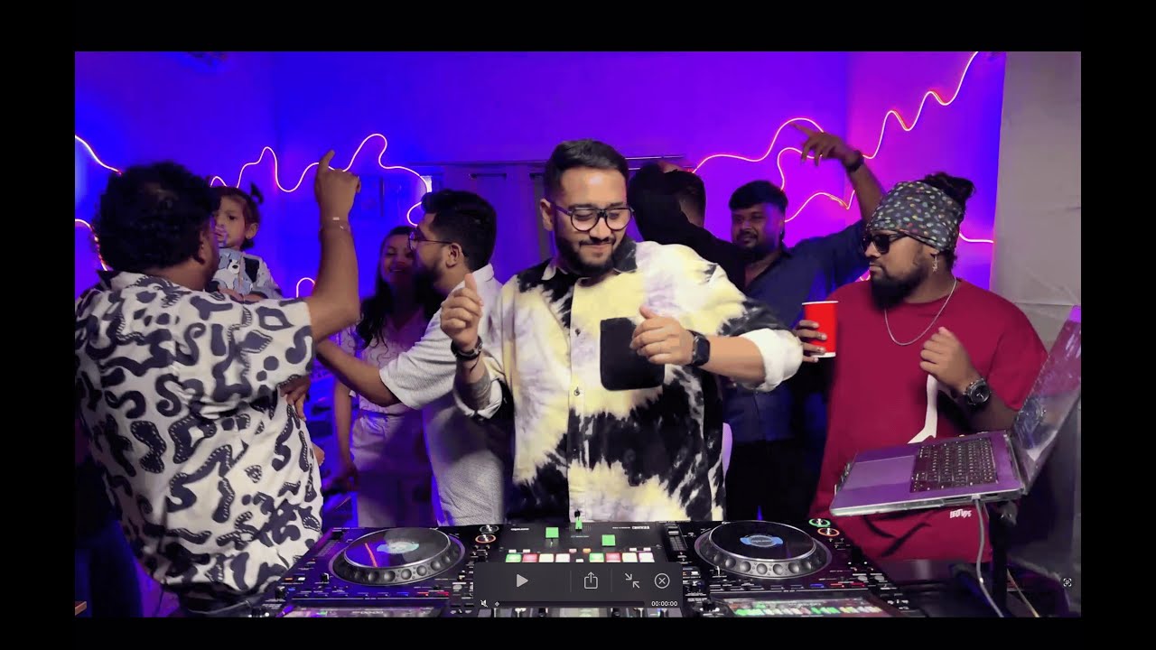 Throwback 9XM Bollywood DJ Set (Part2/2) - DJ Dev