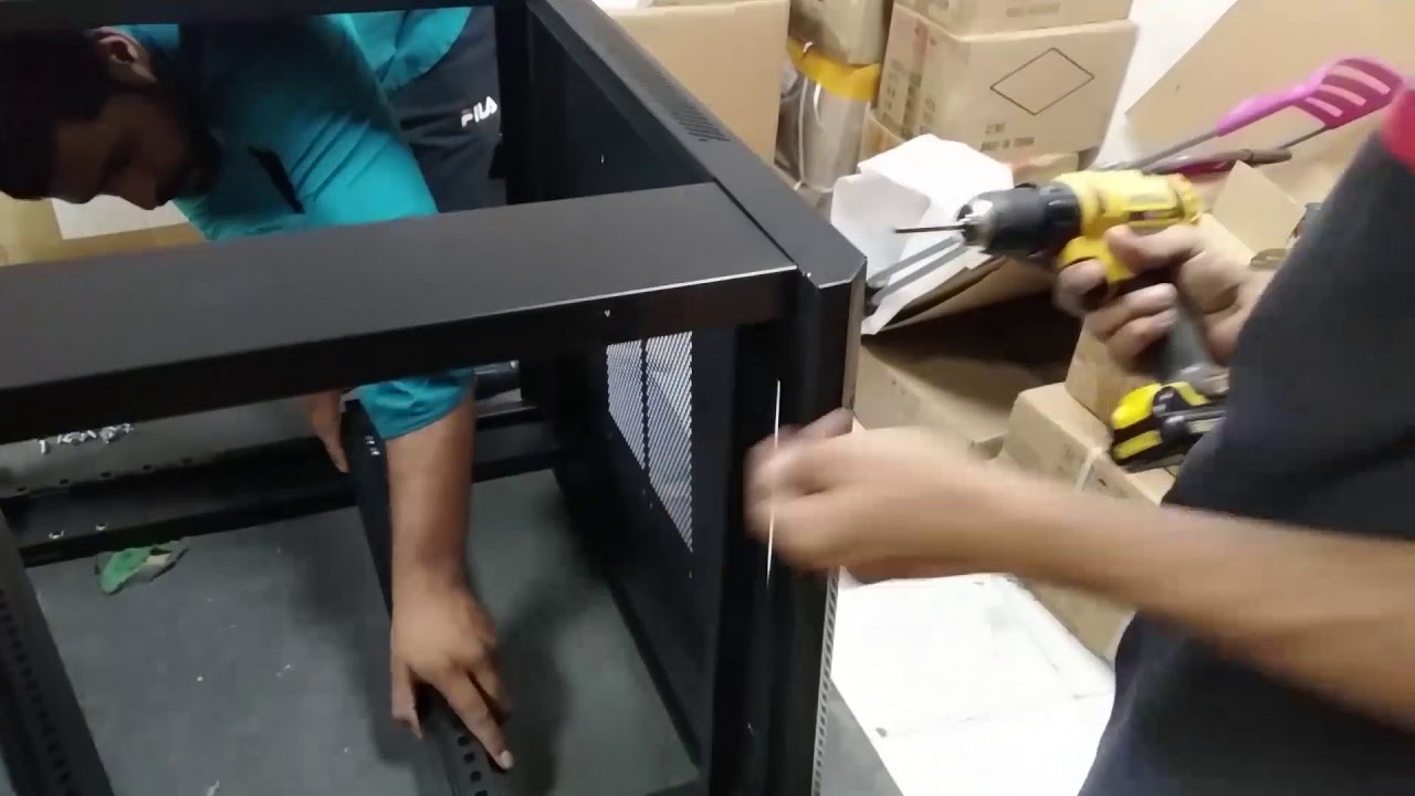 15U--600*800MM Floor Standing Server Rack Assembling Complete Video