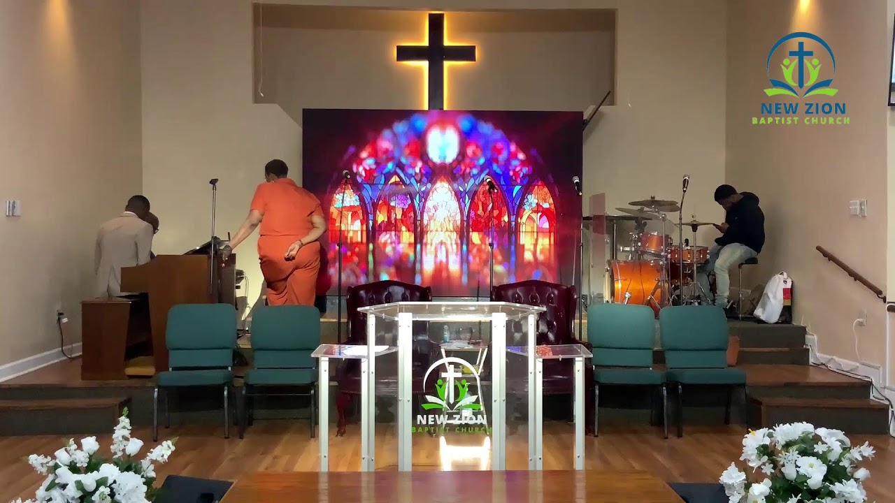 8 am Worship Experience