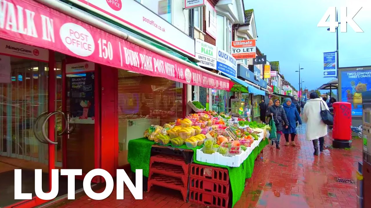 Luton Bury Park Streets Walking Tour 🇬🇧 4K | Rainy Weather | Luton, Bedfordshire | United Kingdom