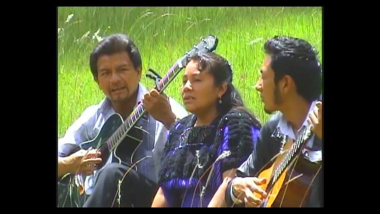 Feliz Vivimos Dueto de Dios