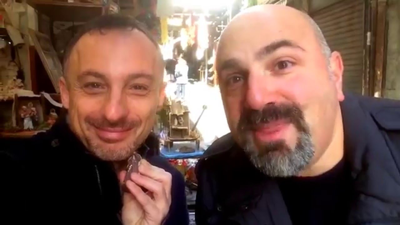 Mau & Gio'  Buon Natale 2015 da Napoli