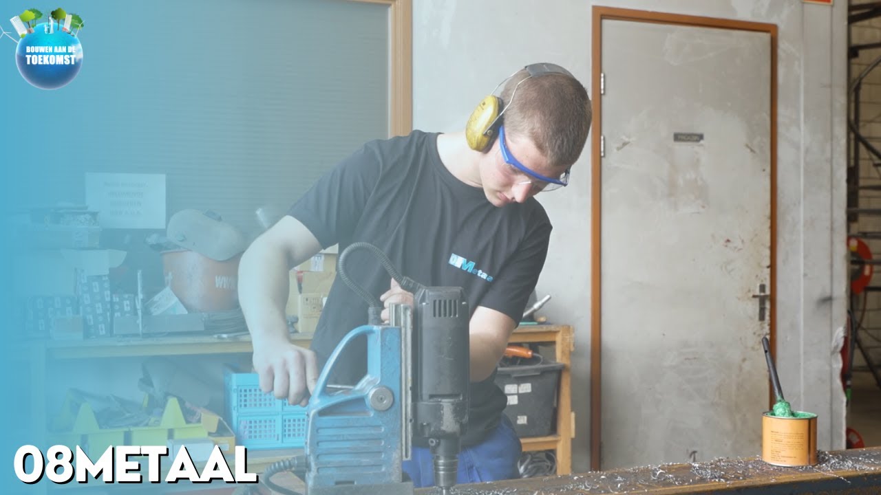 08Metaal item Bouwen Aan De Toekomst S07E01; Bouw & Wonen