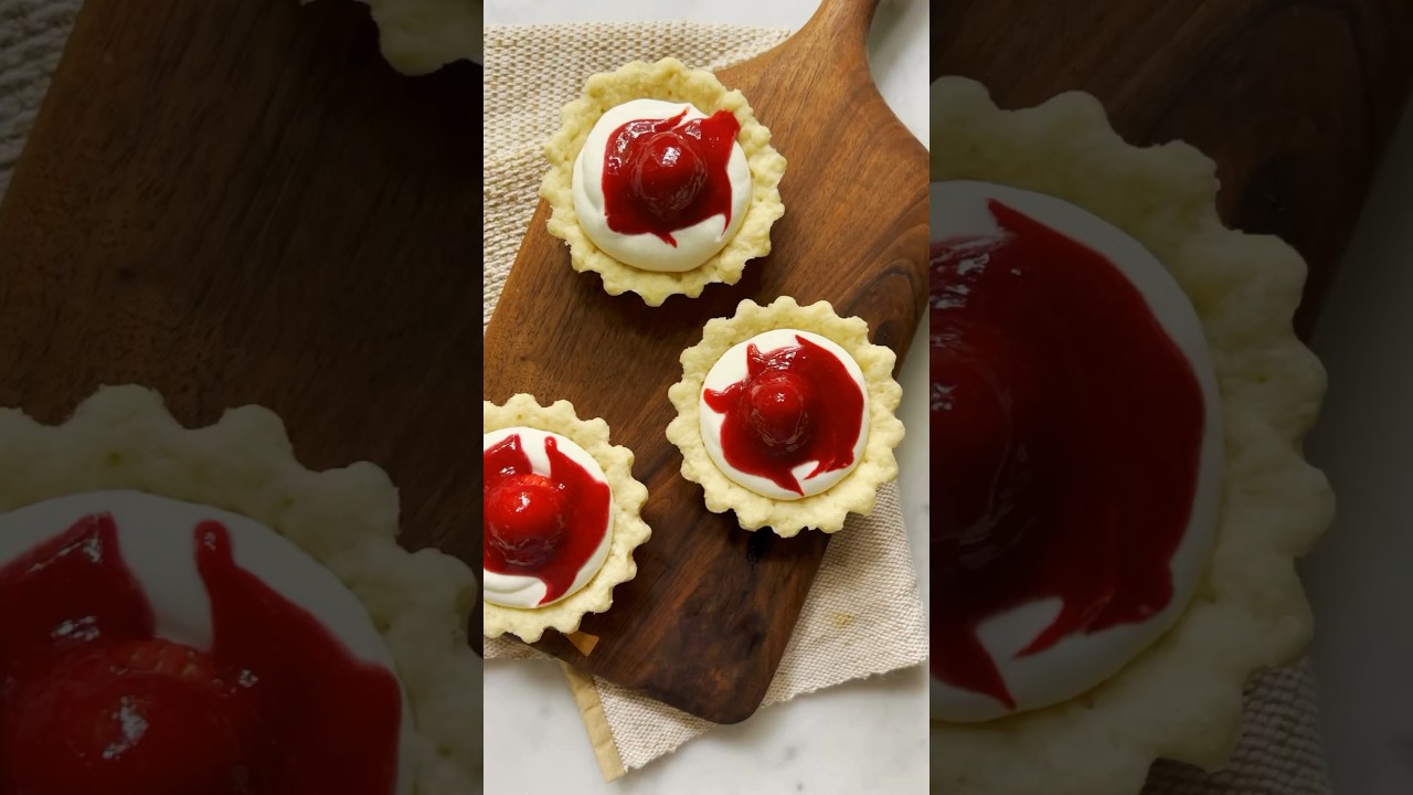 Strawberry Tarts 🍓