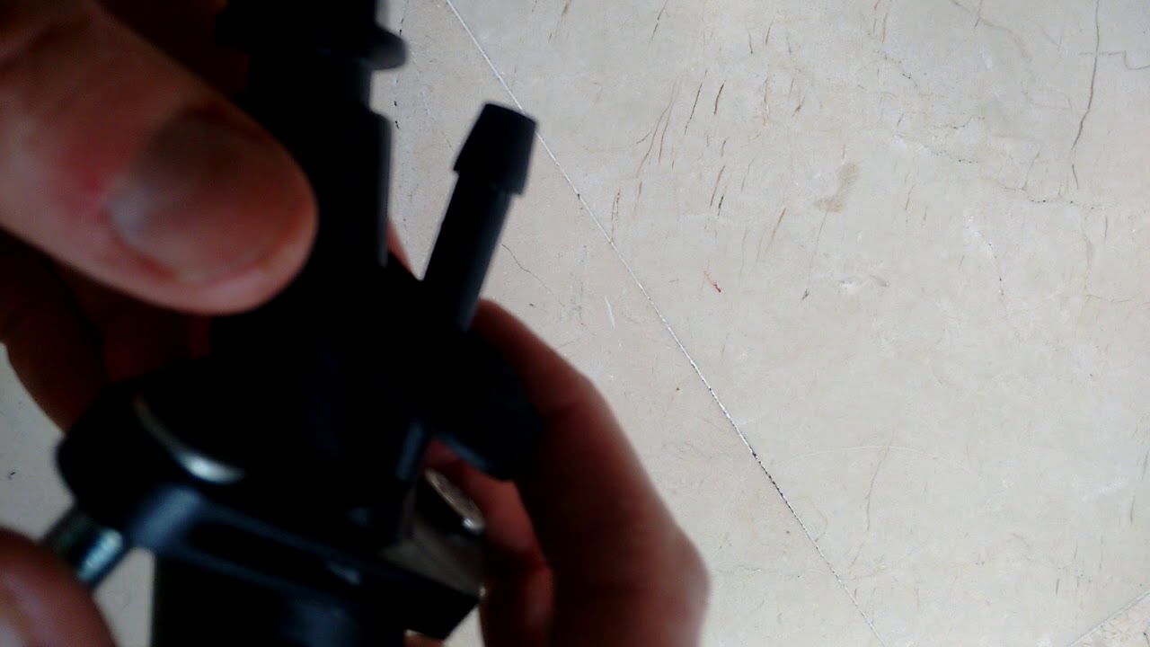 Opel/Vauxhall Meriva, Corsa, Astra - disconnect clutch master from pedal