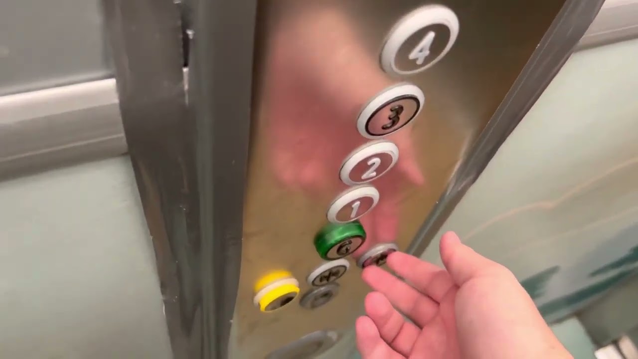 2005 KONE ecodisc lift at Butlin’s shoreline Hotel Bognor Regis