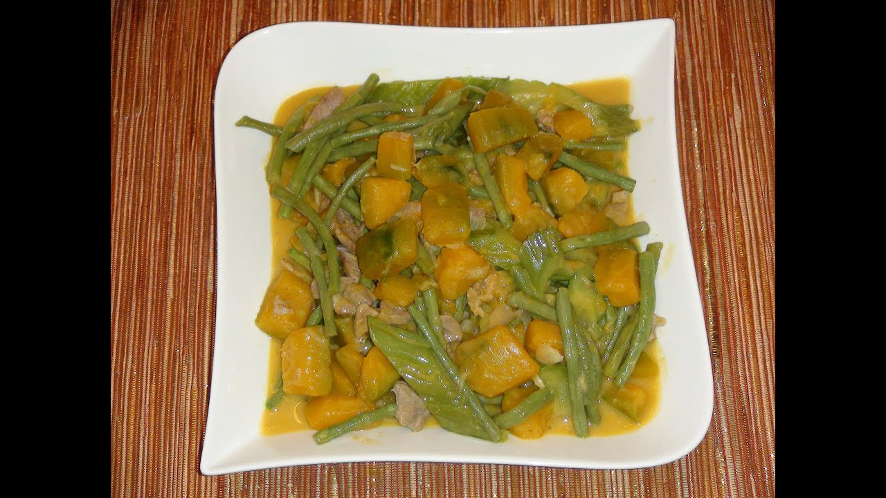 PINOY RECIPE - GINATAANG KALABASA AT SITAW [SQUASH STEW WITH COCONUT MILK]