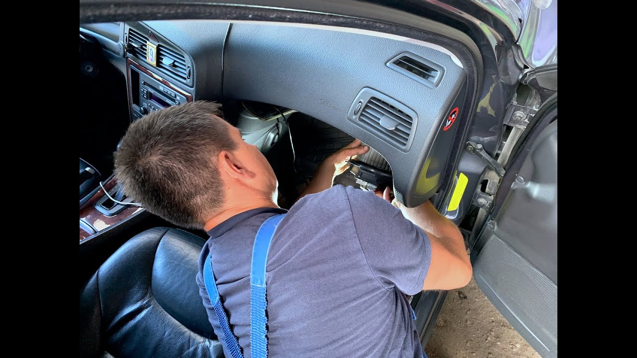 Устранение шума и вибрации в работе моторчика печки Volvo s60.