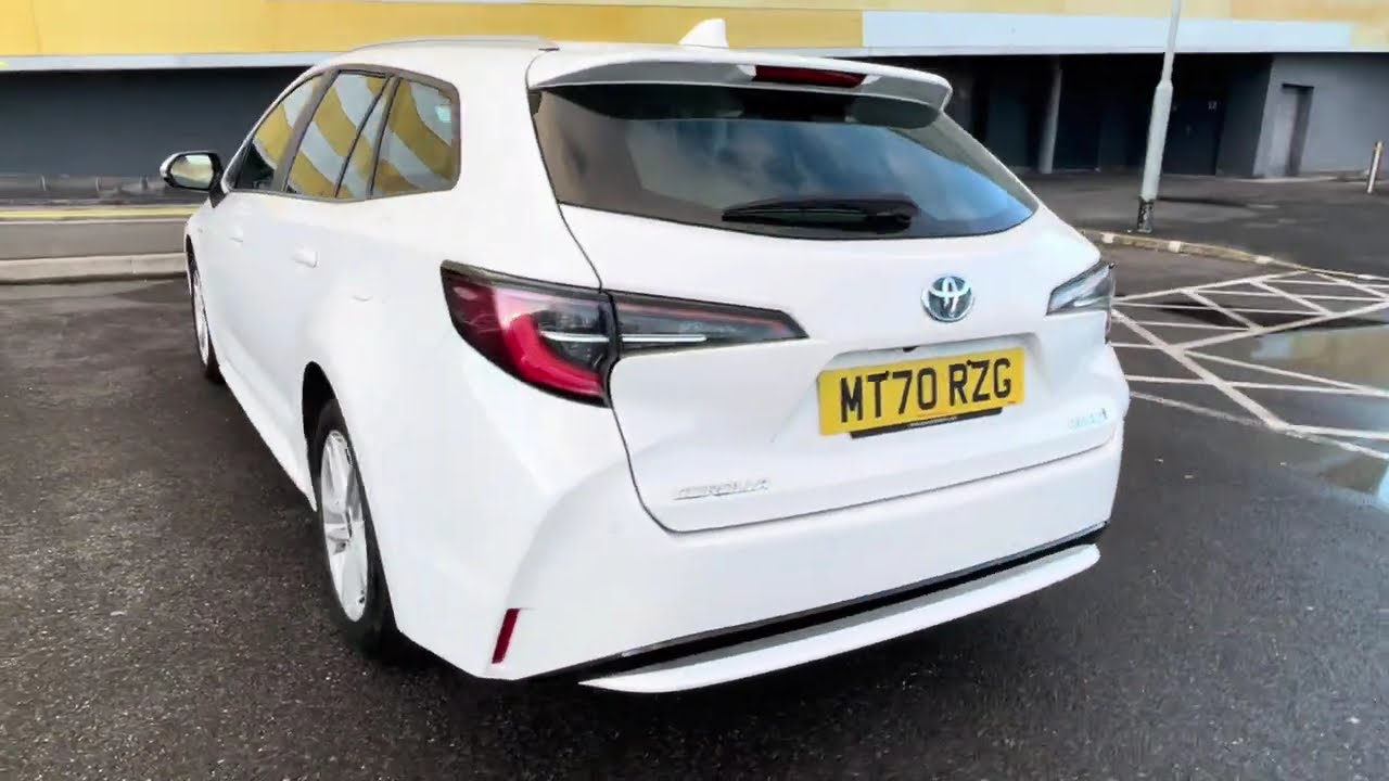 TOYOTA COROLLA HYBRID