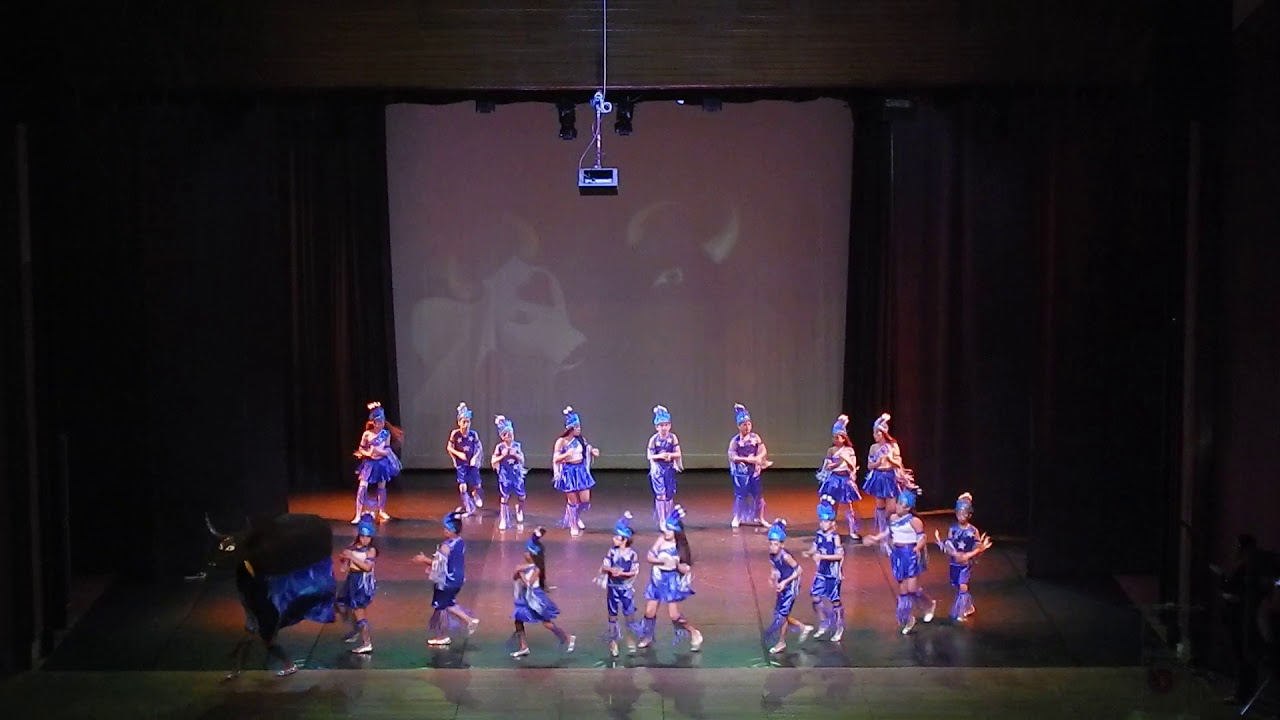 Dança Boi Garantido e Boi Caprichoso - Festival de Dança Infantil