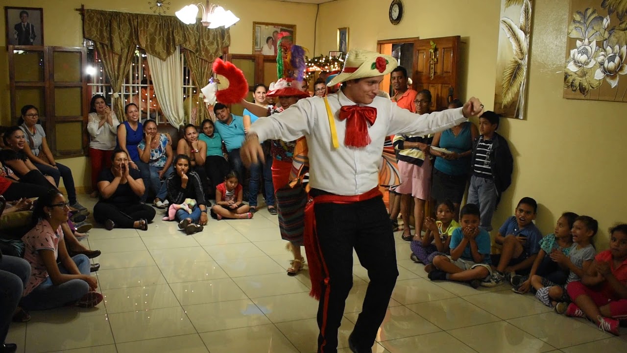 Pieza: El Jarabe Chichón y Ramalila y Sontol. Escuela de Baile Folklórico “Hitos de mi pueblo”