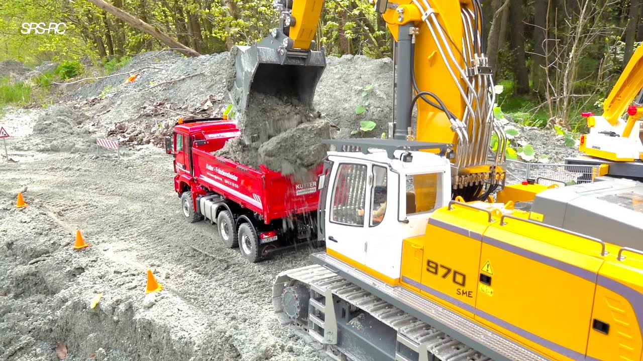 REAL HYDRAULIC SUPER MASS RC EXCAVATOR LIEBHERR 970// RC SCALEART TIPPER TRUCK MAN// VOLVO EC 160
