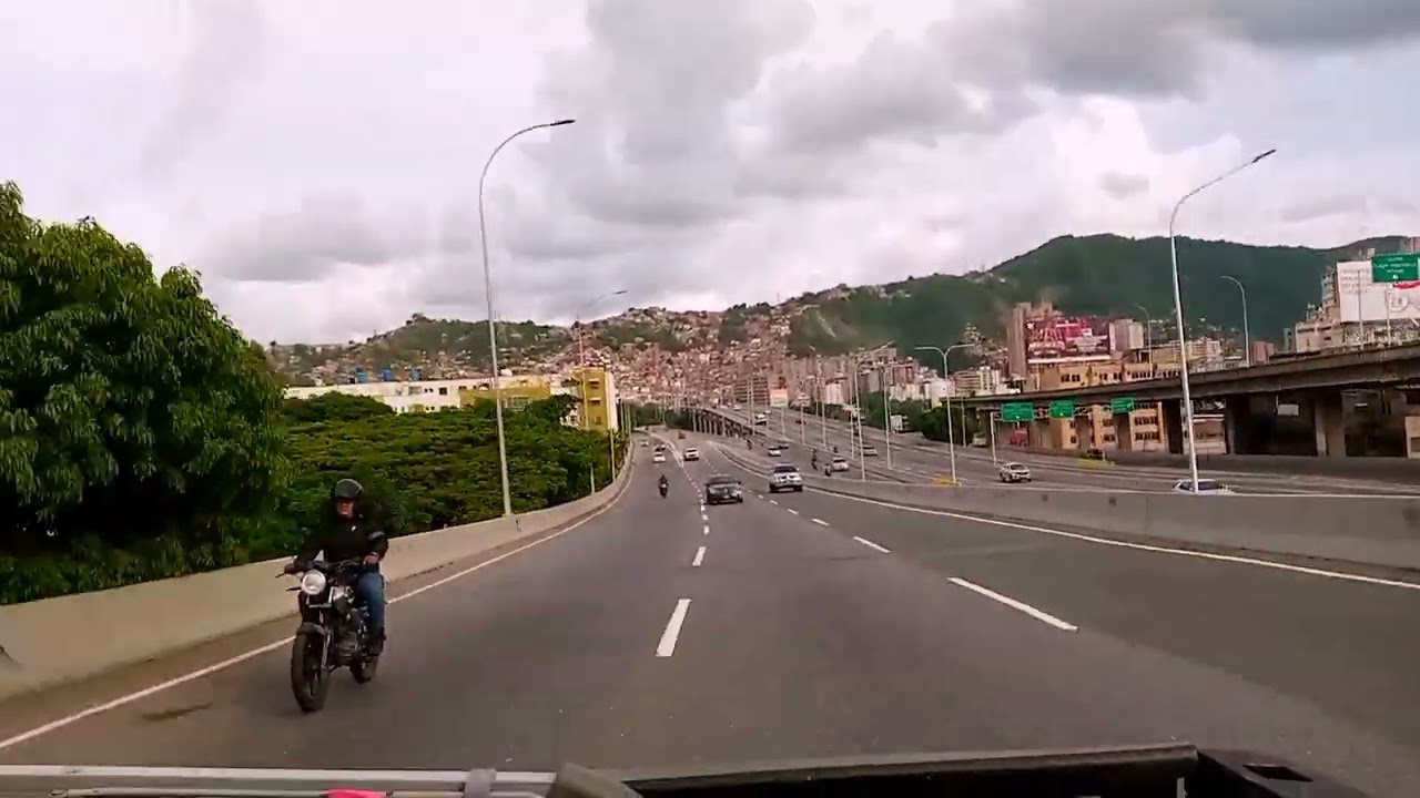 Avenidas - Camiones - túneles- Edificios de Caracas parte 2