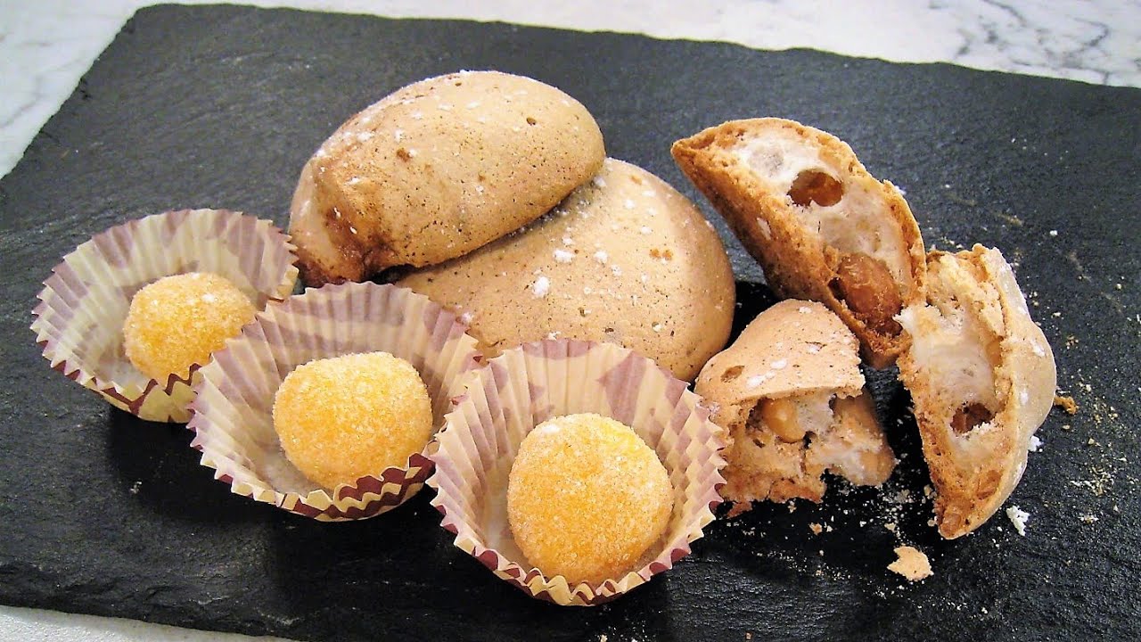 Soplillos de almendras y yemas del Tajo