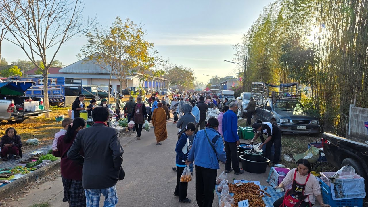 ตลาดเช้าหนองผือ #อาหารอีสาน #อาหารพื้นถิ่น อำเภอเขมราฐ อุบลราชธานี