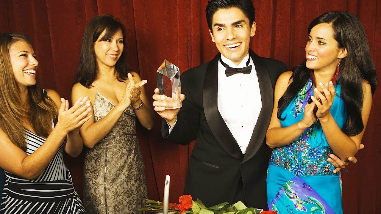 How to Make an Acceptance Speech | Public Speaking