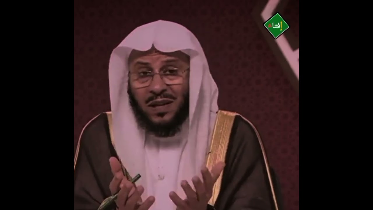 اذا سلم الإمام وانا لم تنتهي من قراءة التحيات فماذا افعل ؟الشيخ عزيز العنزي 
