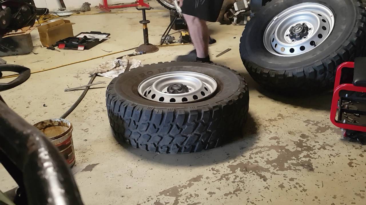 Fitting 4x4 tyres by hand