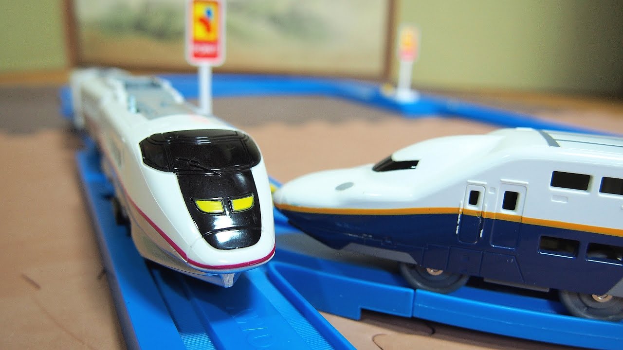 【プラレール】R-19自動ターンアウトレールを2個使い追いつきそうで追いつかない遊びやいろいろしてみたけれど・・・!?