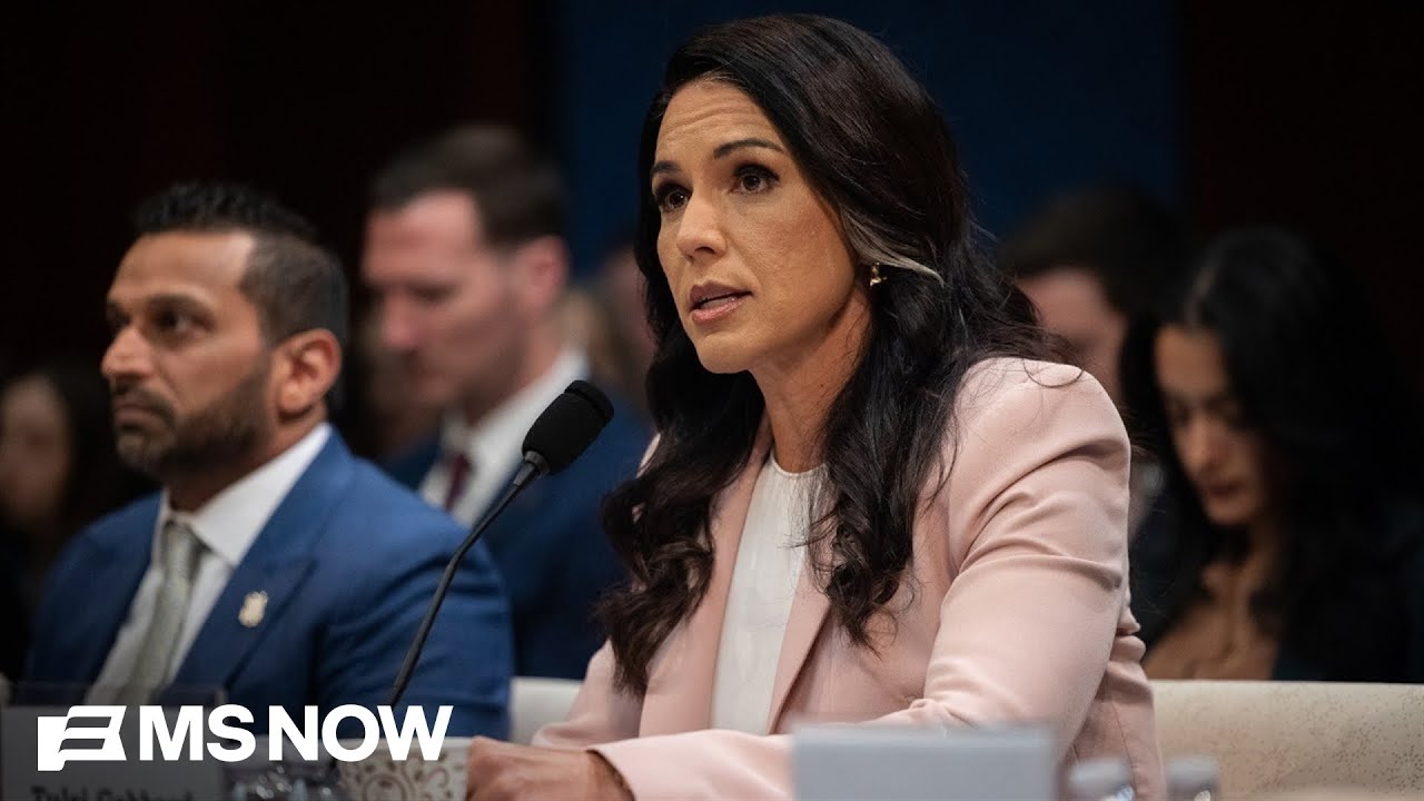 ''Why do you have a job?' House Dems press spy chief on Iran threat