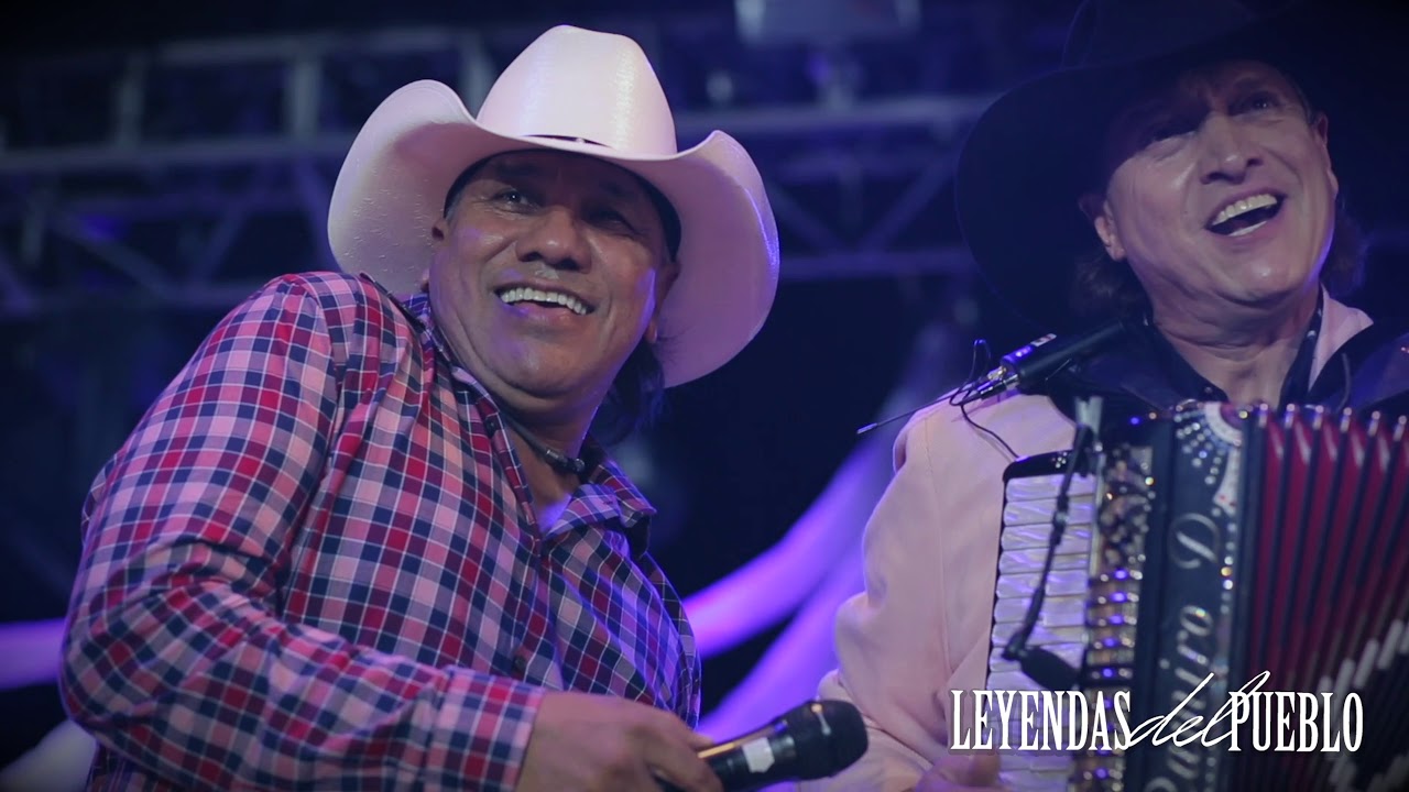 LOS BARON DE APODACA - BRINDO POR ELLA - FT  BRONCO (VIDEO OFICIAL)