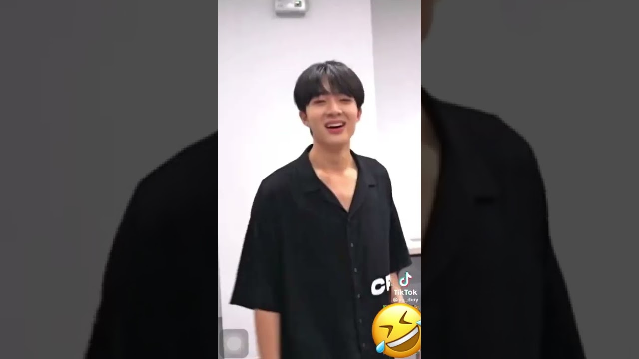 [ZeeNunew] hậu trường, ai ăn cơm không, mới sáng thức dậy tui đã thèm cơm rồi🤭