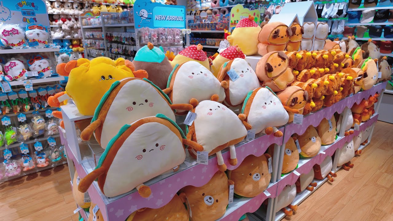Is This Da Nang’s BEST Shopping Spot? | LOTTE MART