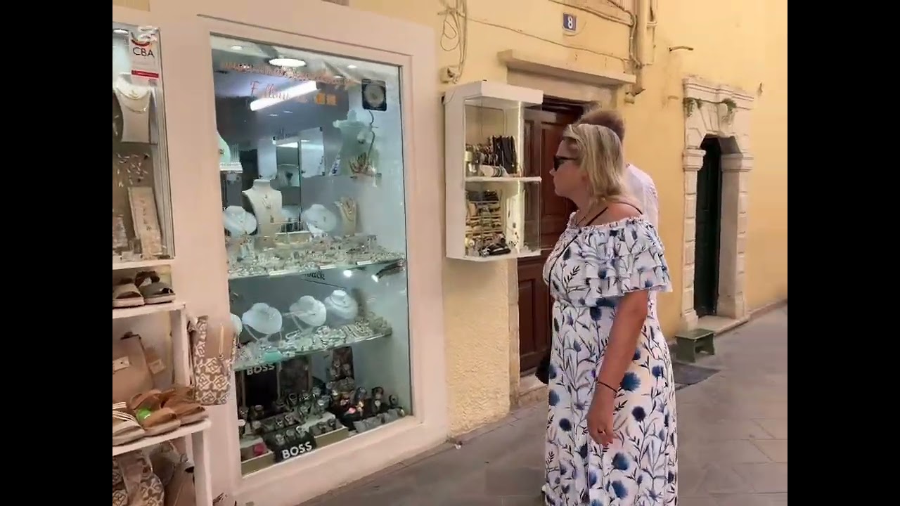 Vlog Corfu- Ziua3&Corfu Town (CE NU RECOMANDĂM?!)